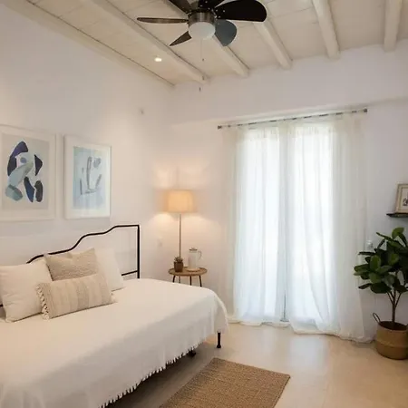 Scenic Agios Sostis Retreat With Sea Views Σπίτι διακοπών Agios Sostis (Mykonos)